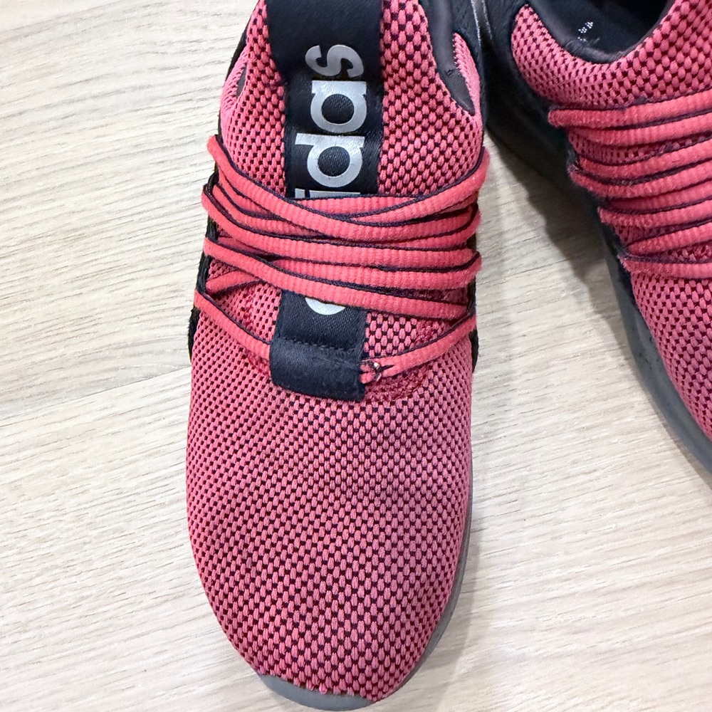 Adidas Kids Sneakers in Red and Black - Picture 4 of 11